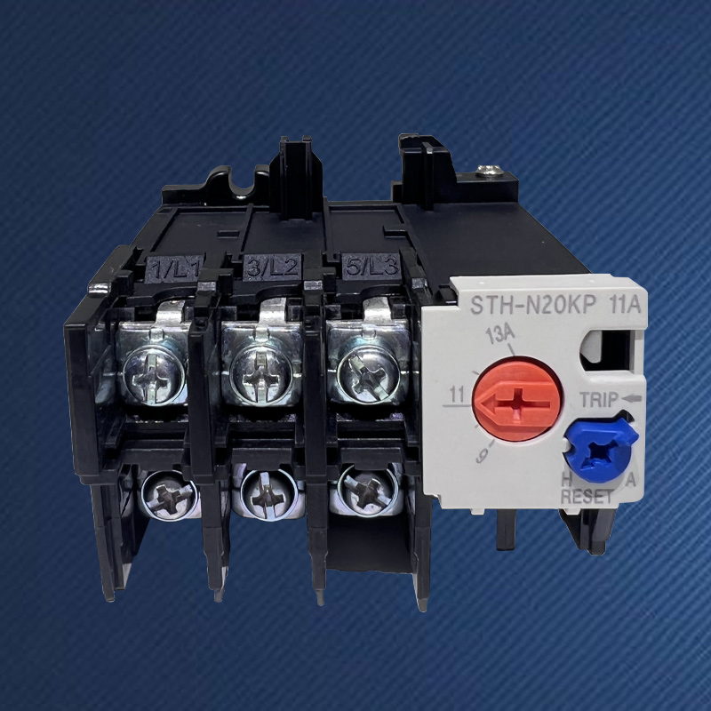 Каковы применения теплового реле перегрузки?